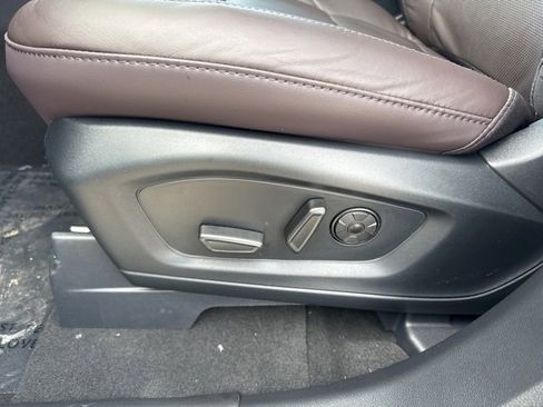 New 2026 Ford Explorer Platinum w/ LUX Leather Package image 12