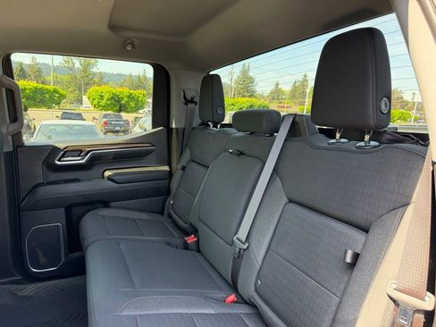 Used 2023 Chevrolet Silverado 1500 LT Trail Boss w/ Protection Package AWD/4WD image 31