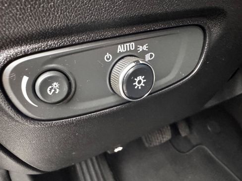 Certified 2019 Chevrolet Equinox LT AWD/4WD image 24