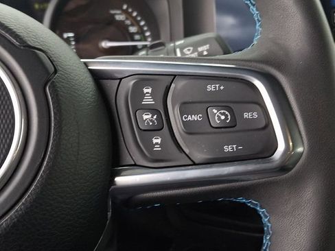 Used 2024 Jeep Wrangler High Altitude image 22