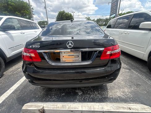 Used 2011 Mercedes-Benz E 350 Sedan image 19