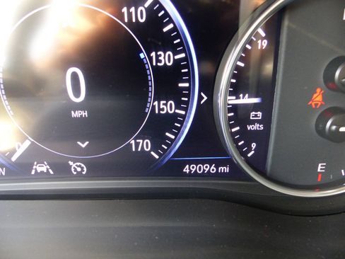 Used 2022 Buick Enclave Premium w/ Experience Buick Package AWD/4WD image 29