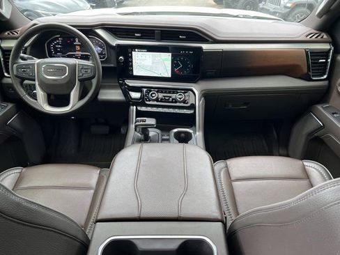 Used 2024 GMC Sierra 1500 Denali w/ Denali Reserve Package image 32