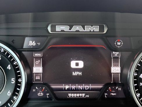 Used 2022 RAM 1500 Big Horn RWD image 16