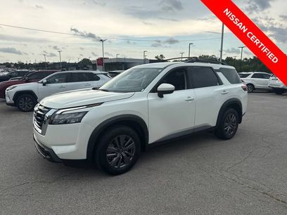 Certified 2023 Nissan Pathfinder SV