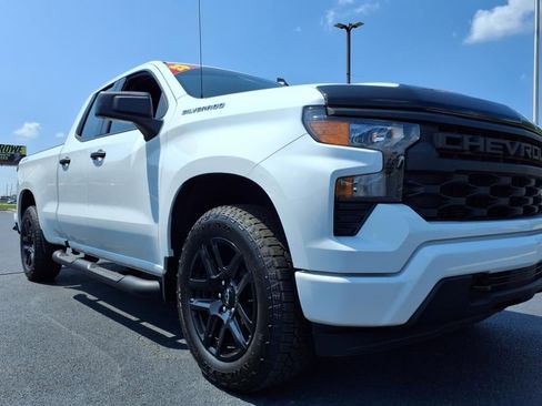 Used 2025 Chevrolet Silverado 1500 Custom w/ LPO, Dark Essentials Package image 10