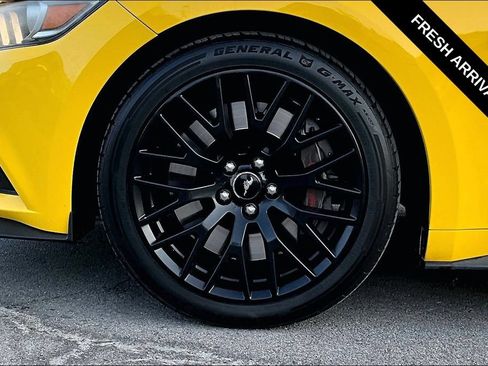 Used 2015 Ford Mustang GT Premium w/ GT Performance Package RWD image 31