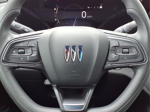 Used 2025 Buick Envista Preferred FWD image 13