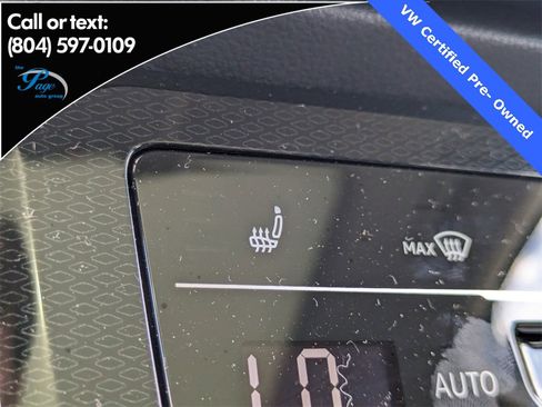 Certified 2025 Volkswagen Taos SE image 23