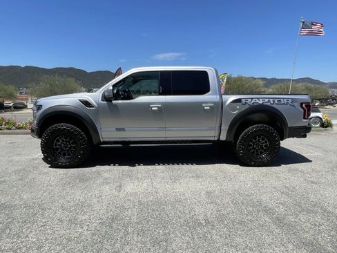 Used 2018 Ford F150 Raptor w/ Equipment Group 802A Luxury AWD/4WD image 8
