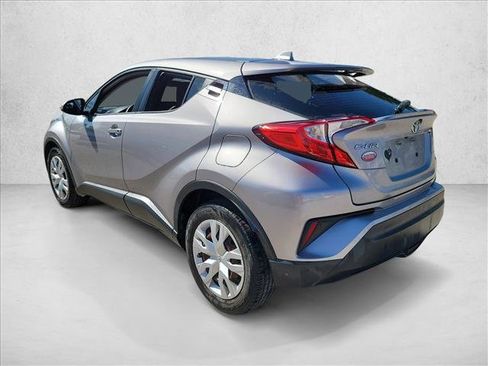 Used 2020 Toyota C-HR LE image 7