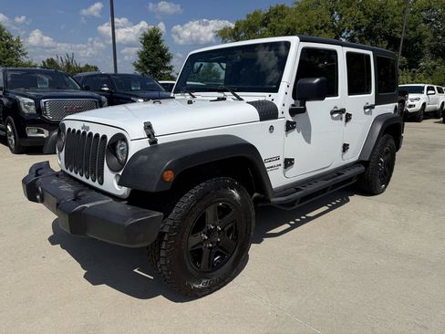 Used 2017 Jeep Wrangler Unlimited Sport w/ Quick Order Package 24S AWD/4WD image 1