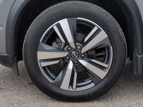 Used 2023 Nissan Rogue Platinum AWD/4WD image 14