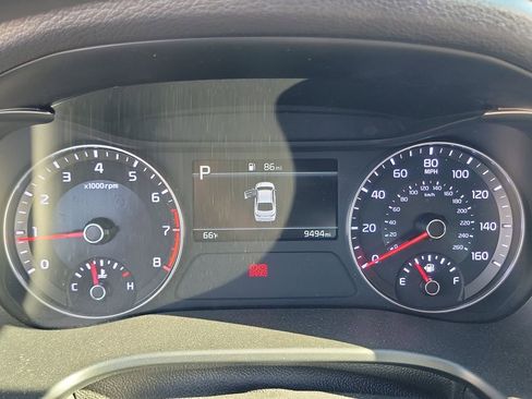 Used 2023 Kia Forte LX image 23