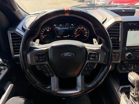 Used 2018 Ford F150 Raptor w/ Equipment Group 802A Luxury AWD/4WD image 8