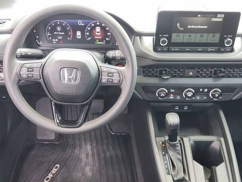 Used 2025 Honda Accord LX image 21