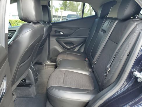 Used 2022 Buick Encore Preferred w/ Safety Package image 11