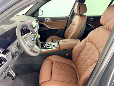 New 2026 BMW X5 xDrive40i w/ M Sport Package image 5