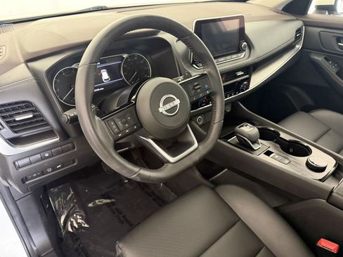 Used 2023 Nissan Rogue SV w/ SV Premium B Package AWD/4WD image 17