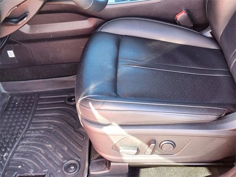 Used 2023 Kia Sorento EX image 8