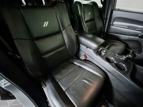Used 2020 Dodge Durango R/T w/ Blacktop Package image 30