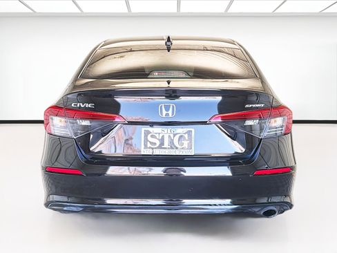 Used 2024 Honda Civic Sport image 5