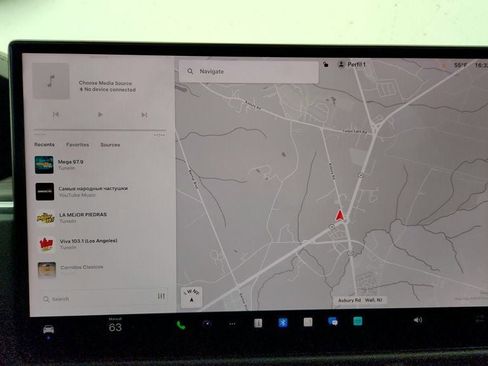 Used 2024 Tesla Model X image 22