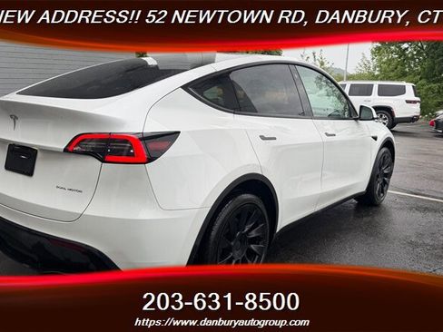Used 2023 Tesla Model Y AWD image 5