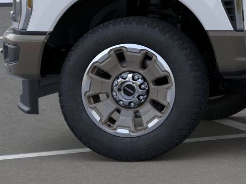 New 2026 Ford F250 King Ranch w/ FX4 Off-Road Package AWD/4WD image 19