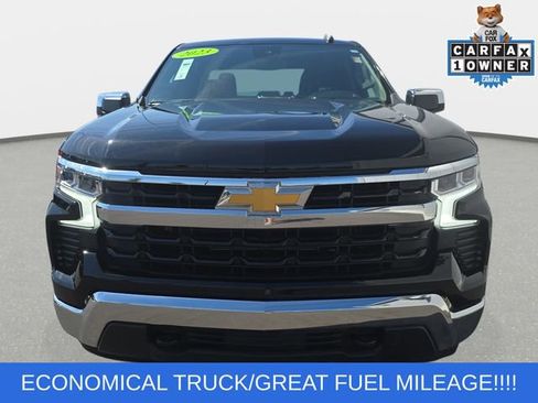 Used 2023 Chevrolet Silverado 1500 LT AWD/4WD image 2