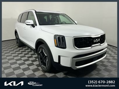 Certified 2024 Kia Telluride EX w/ EX Captain's Chair Package