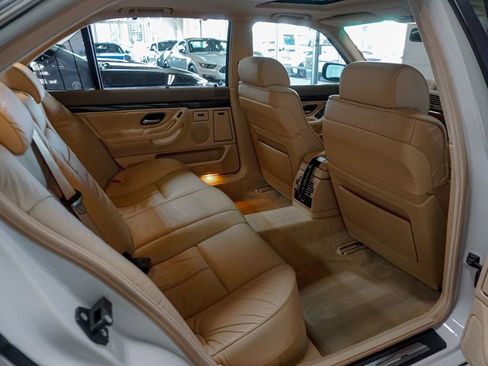 Used 1999 BMW 740iL image 38