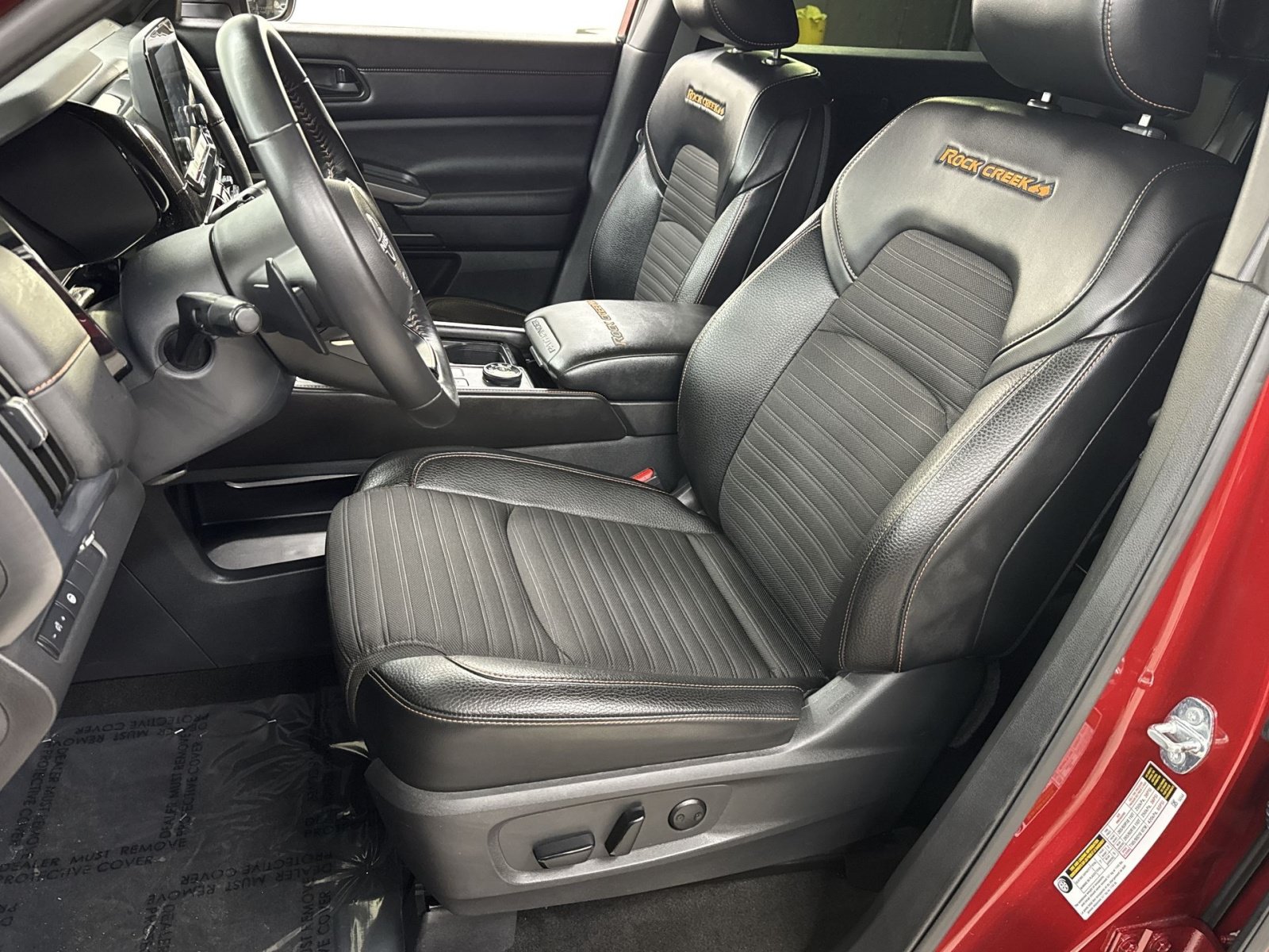 Used 2024 Nissan Pathfinder Rock Creek AWD/4WD image 14