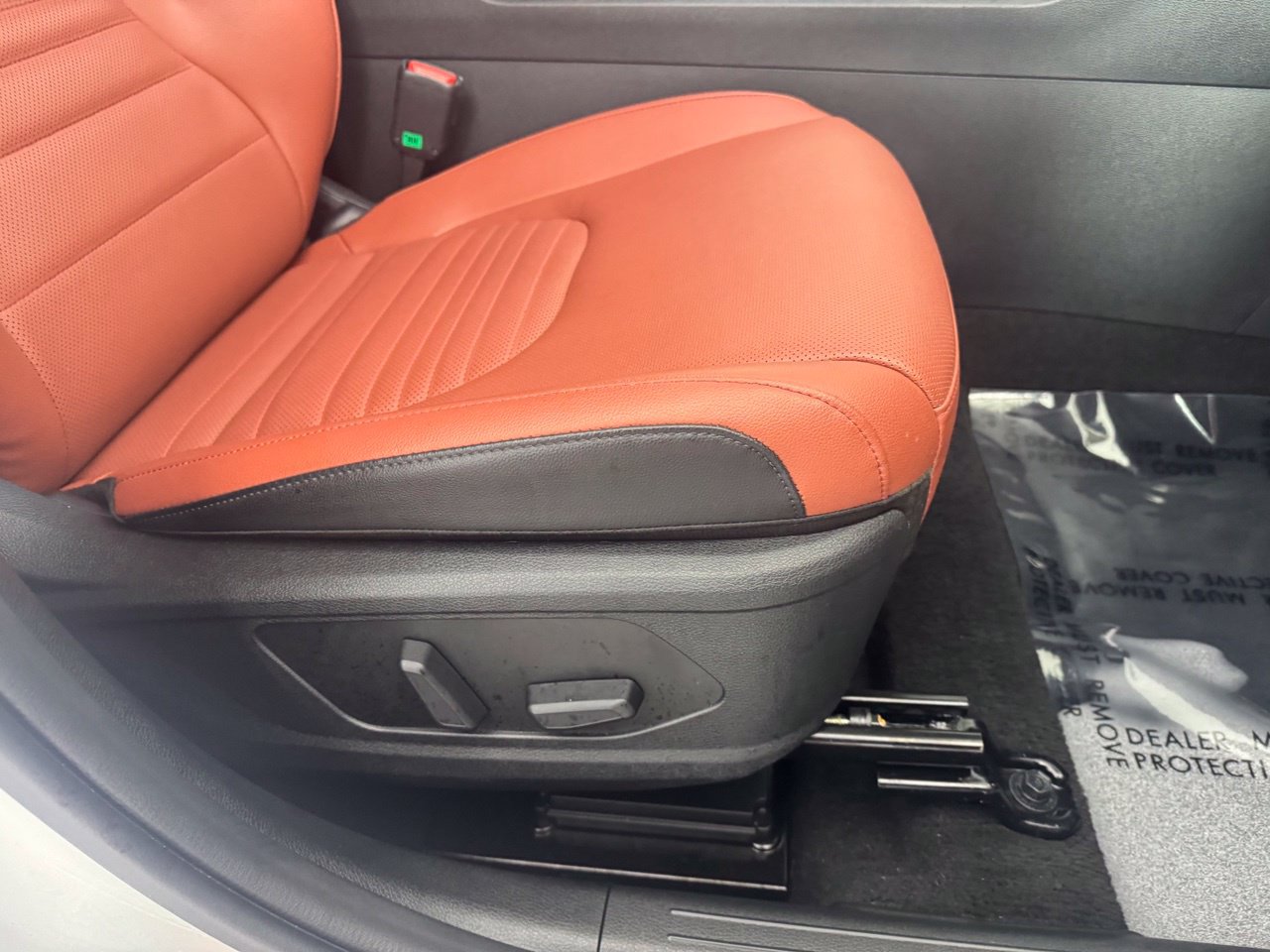 Used 2025 Kia Sportage SX FWD image 38