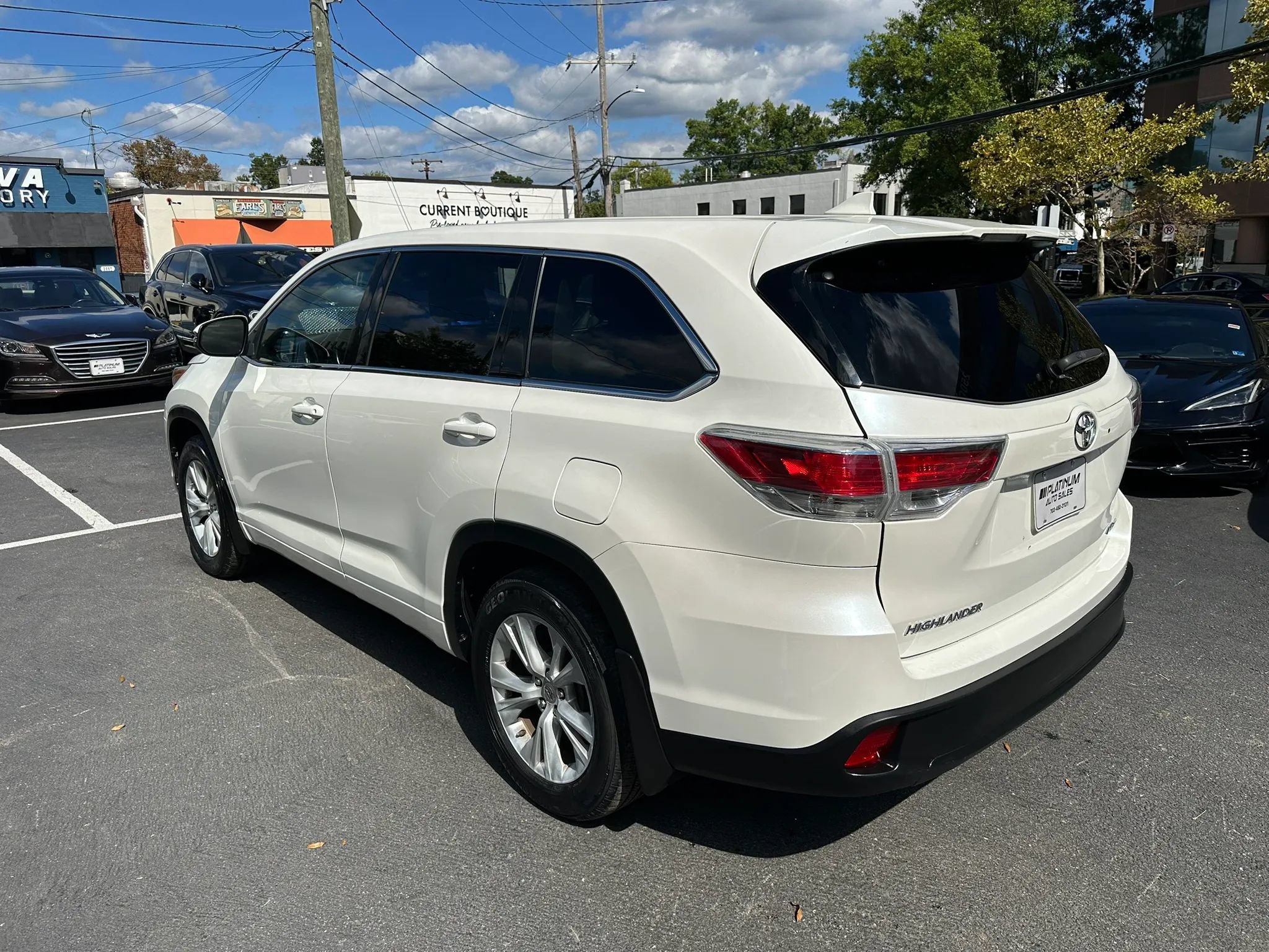 Used 2015 Toyota Highlander Plus AWD/4WD image 7