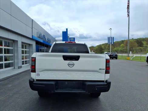 Used 2024 Nissan Frontier S w/ S Utility Package AWD/4WD image 6