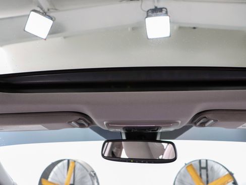 Used 2022 Toyota Camry XSE w/ Navigation Package image 21