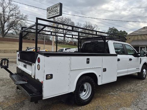 Used 2017 Ford F350 XL w/ Power Equipment Group image 4
