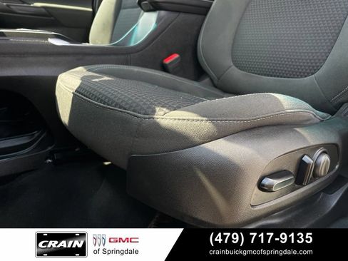 Used 2023 Chevrolet Bolt LT FWD image 23