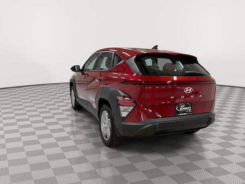Used 2026 Hyundai Kona SE FWD image 8