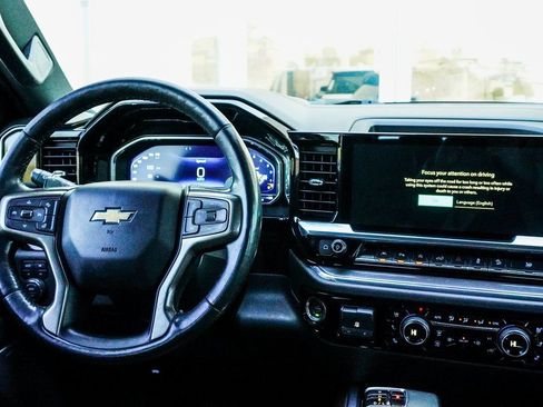 Used 2023 Chevrolet Silverado 1500 High Country w/ Z71 Off-Road Package image 14