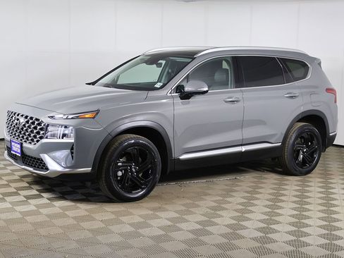 Used 2023 Hyundai Santa Fe SEL w/ Premium Package image 11