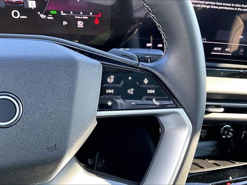 Used 2025 Audi A5 2.0T Premium w/ Convenience Package image 12