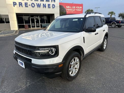 Used 2022 Ford Bronco Sport image 2