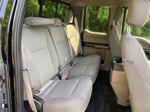 Used 2018 Ford F150 XLT w/ Equipment Group 302A Luxury AWD/4WD image 35