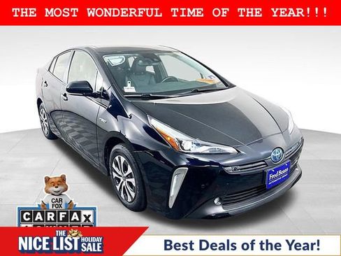 Used 2019 Toyota Prius XLE image 1