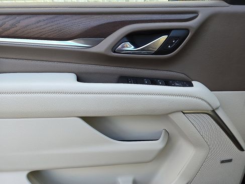 Used 2021 GMC Yukon Denali w/ Denali Ultimate Package image 13