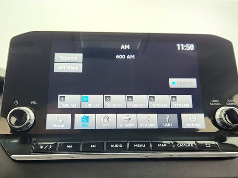 Used 2024 Mitsubishi Outlander FWD image 14