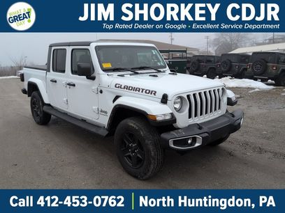 Used 2023 Jeep Gladiator Overland w/ Popular Equipment Package