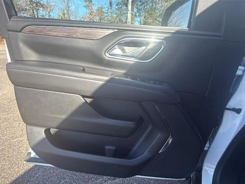 Used 2023 Chevrolet Tahoe LS image 11